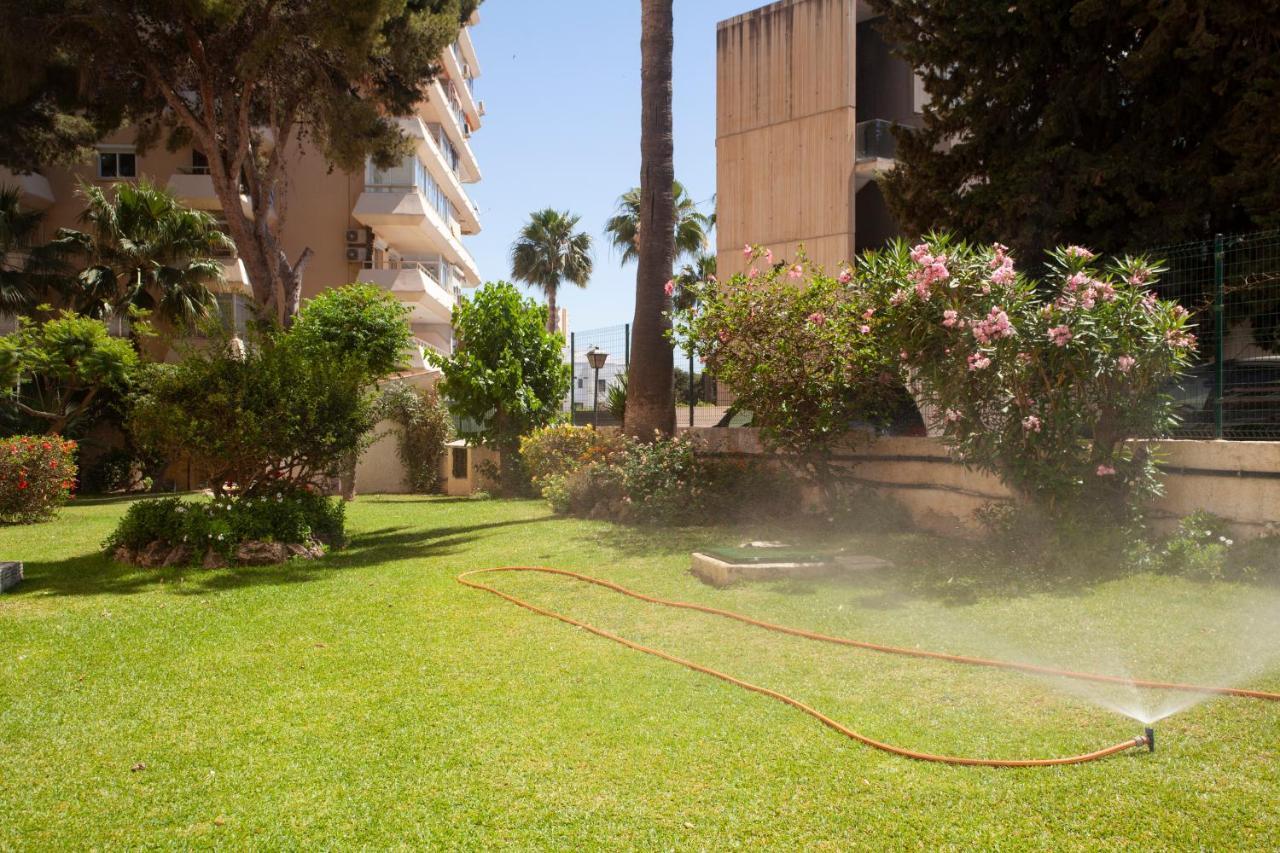 Apartamento Estudio Con Vistas Al Mar Y Montaña Benalmádena Exterior foto